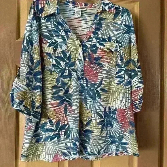 Women Cathy Daniel’s top size XXL​ - Picture 1 of 5